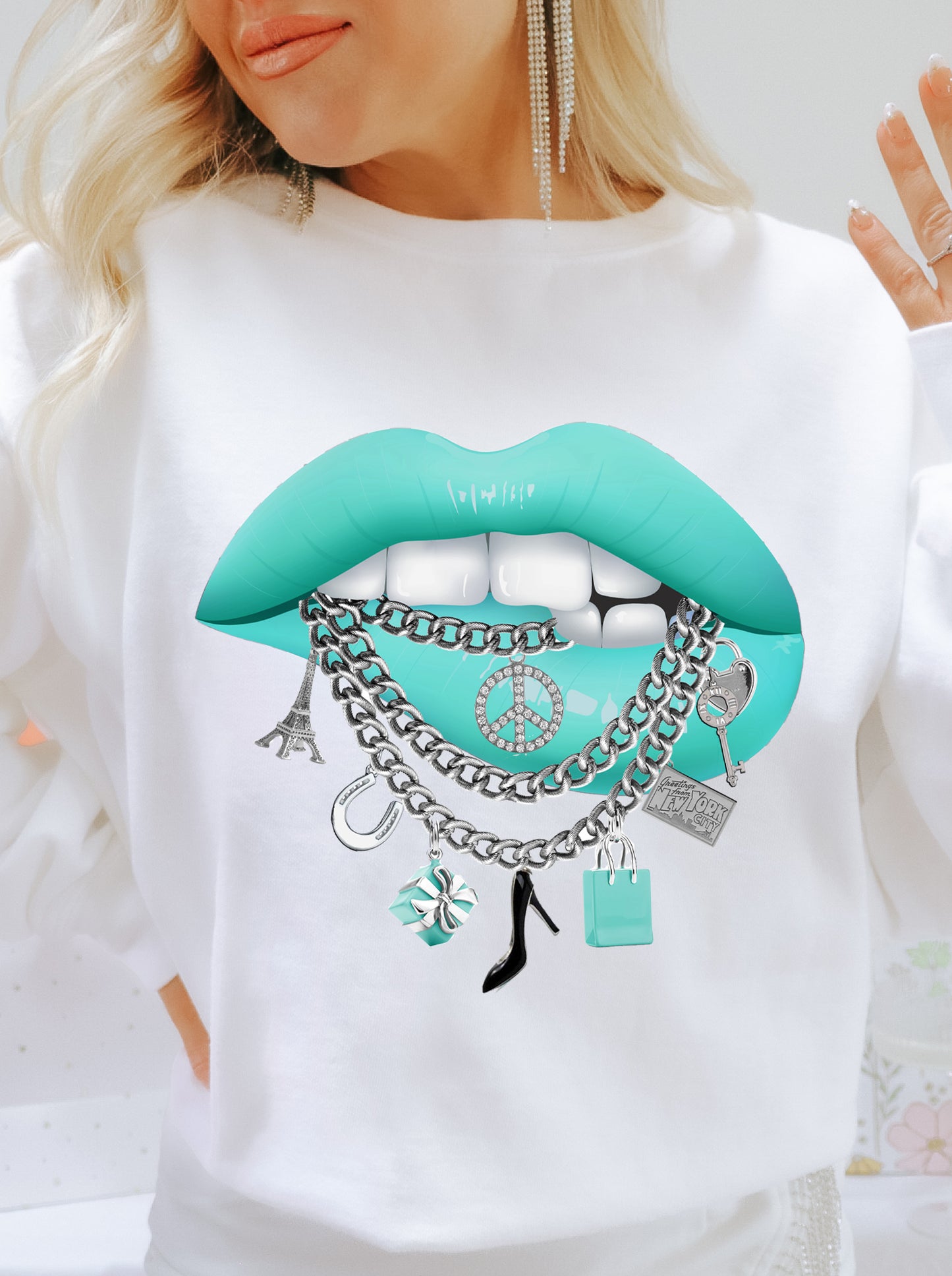 Tiff Lips
